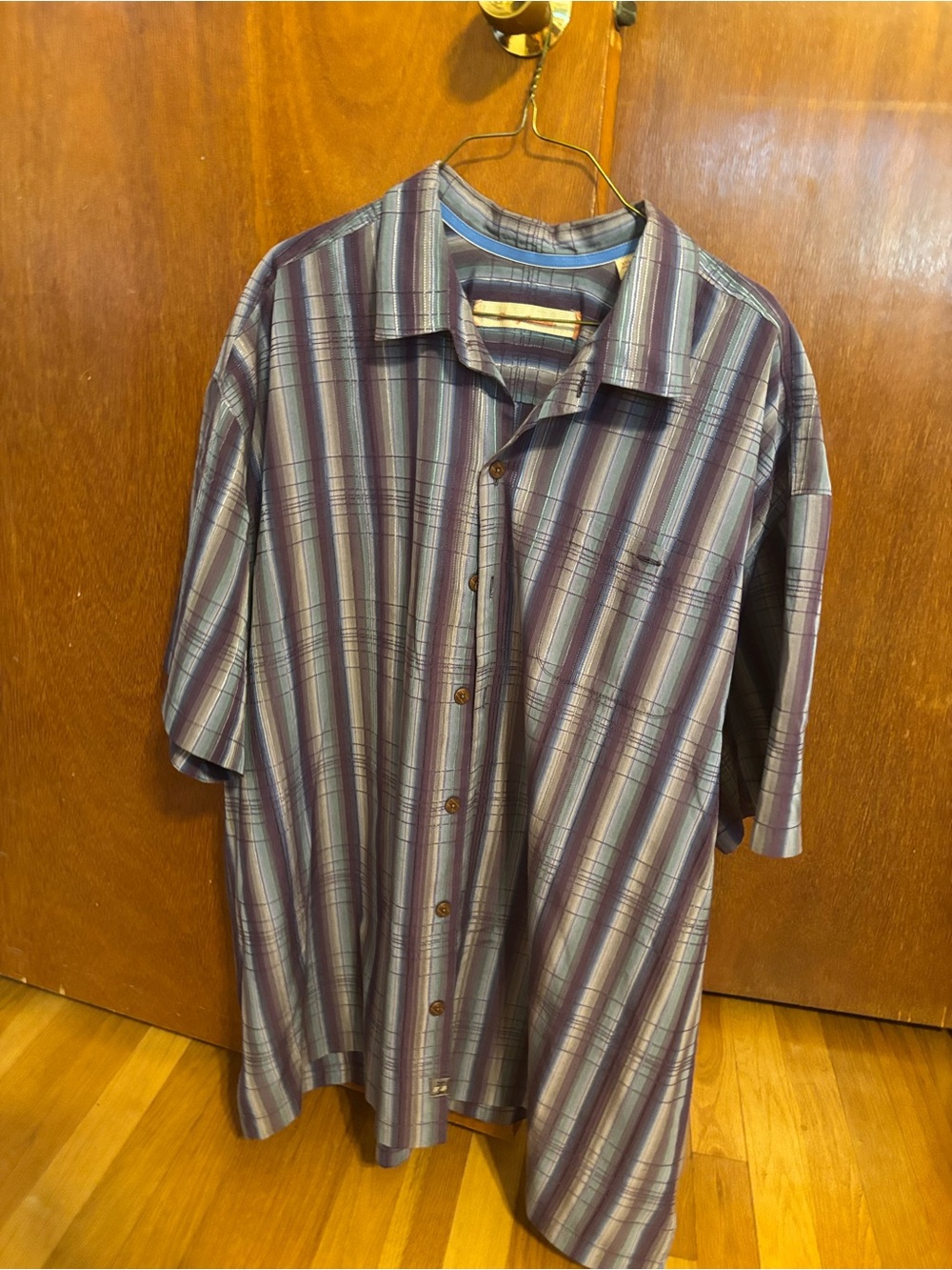 Tommy Bahama Short-Sleeve Button-Down in Blue and Purple Stripe